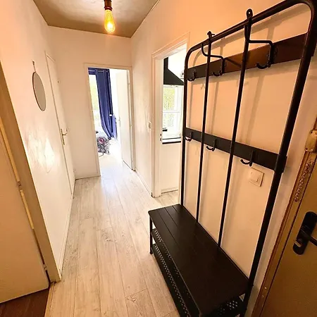 Beautiful 54 M With Parking In *